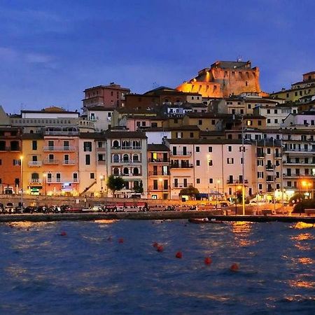 Terrace Sea View Appartement Porto Santo Stefano  Buitenkant foto